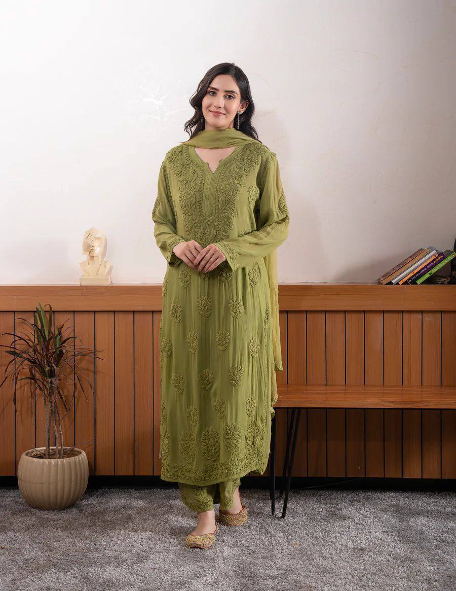 DESIGNER WEAR EXCLUSIVE GEORGETTE CHIKANKARI